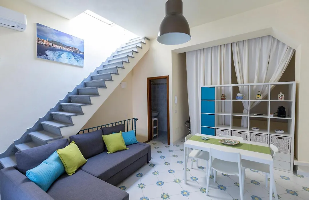 Il Veliero Blu Suite Lipari Centro-1