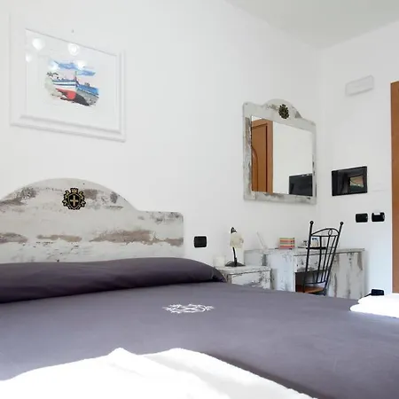 Luxury Room Vittorio Emanuele II-2