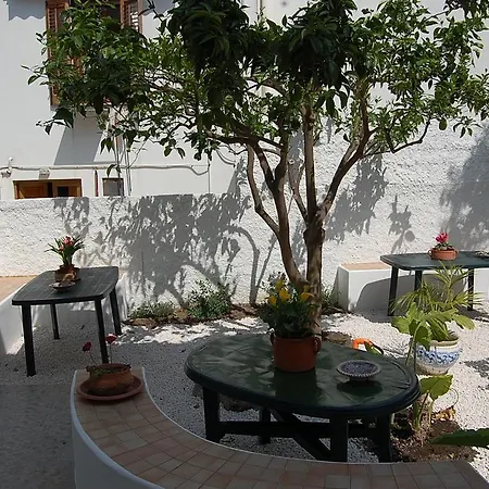 Zagara Bed & Breakfast-3